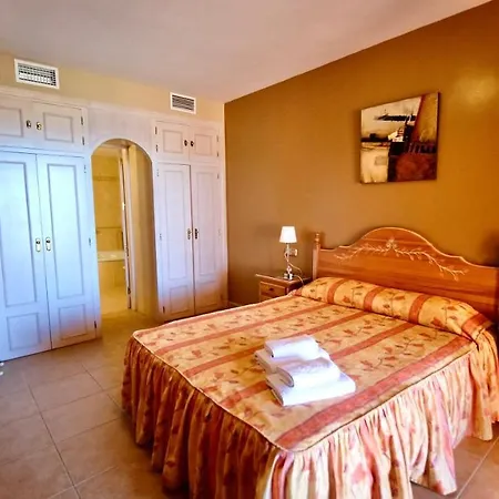 Apartment At Club Playa Real *