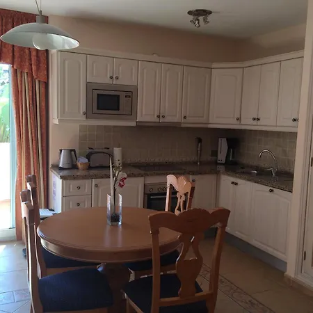 Apartment At Club Playa Real Marbella