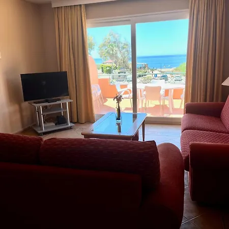 Apartment At Club Playa Real *