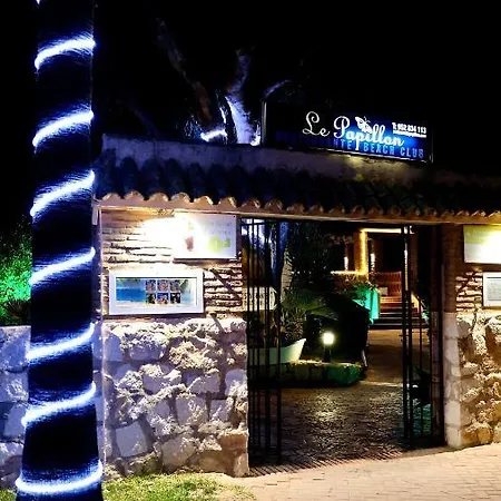 At Club Playa Real Apartment Marbella